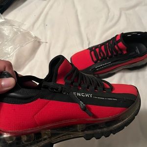 Men’s shoes